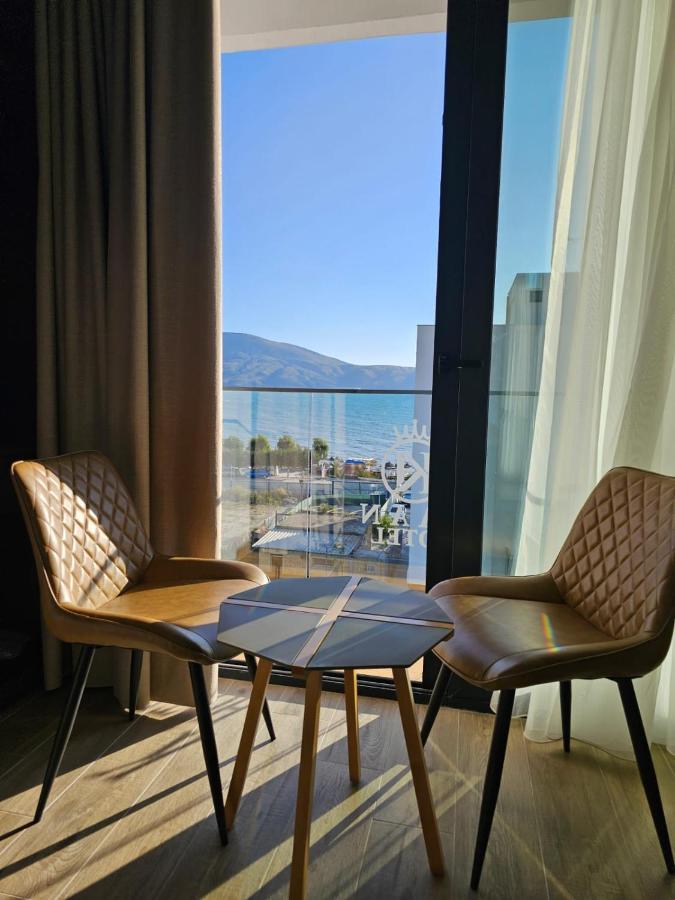 Kaan Hotel Radhimë Buitenkant foto