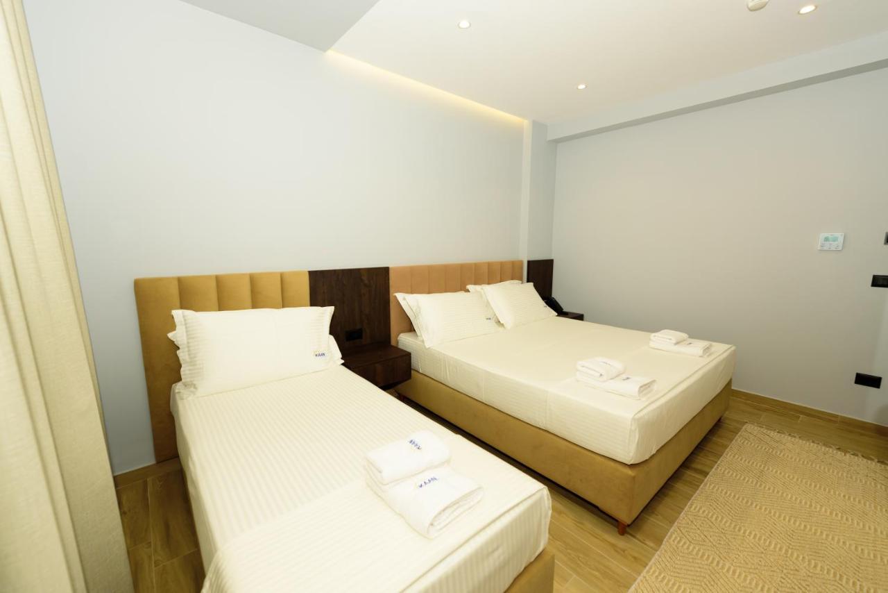Kaan Hotel Radhimë Buitenkant foto